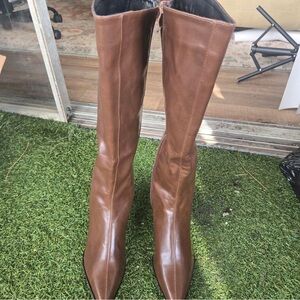 Chic Brown Heeled Boots